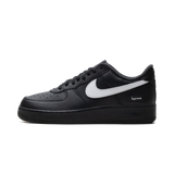 Air Force 1 Low Supreme -  Black and White