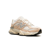 New Balance 9060 - Vintage Rose