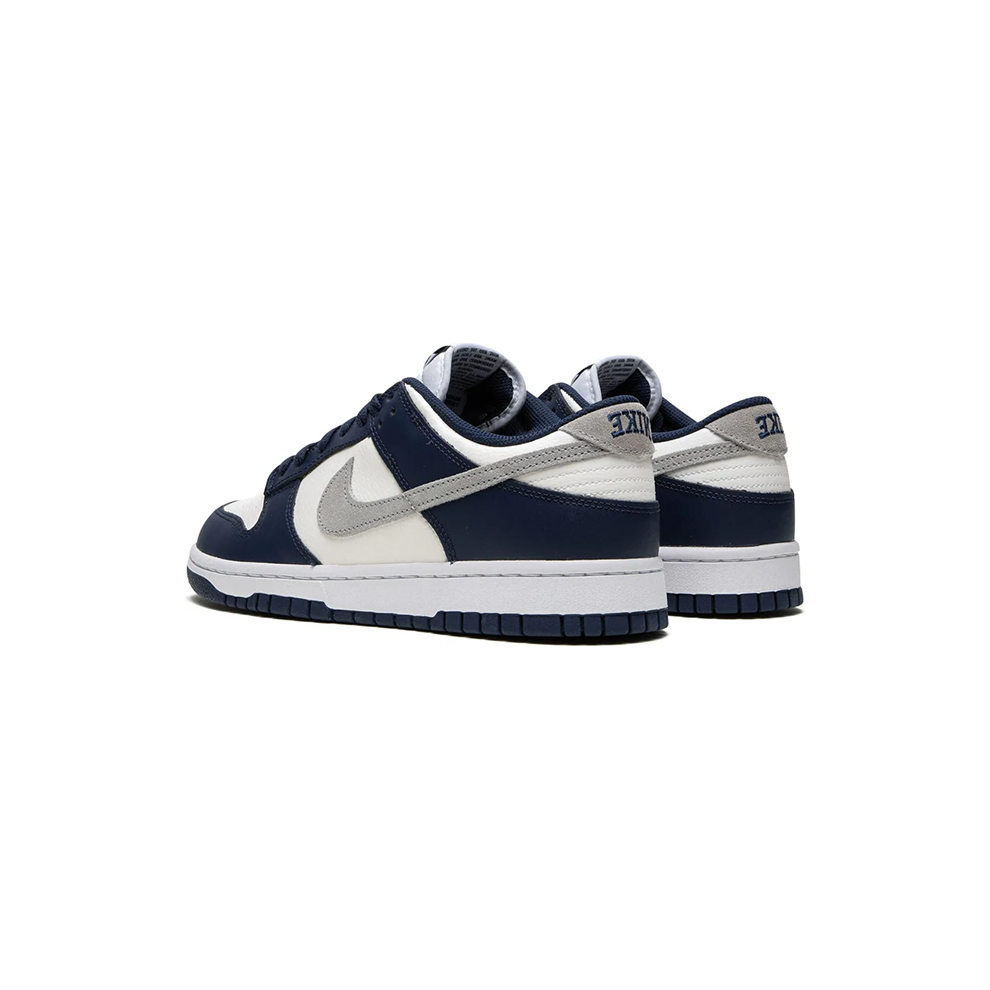 Nike Dunk Low - Midnight Navy