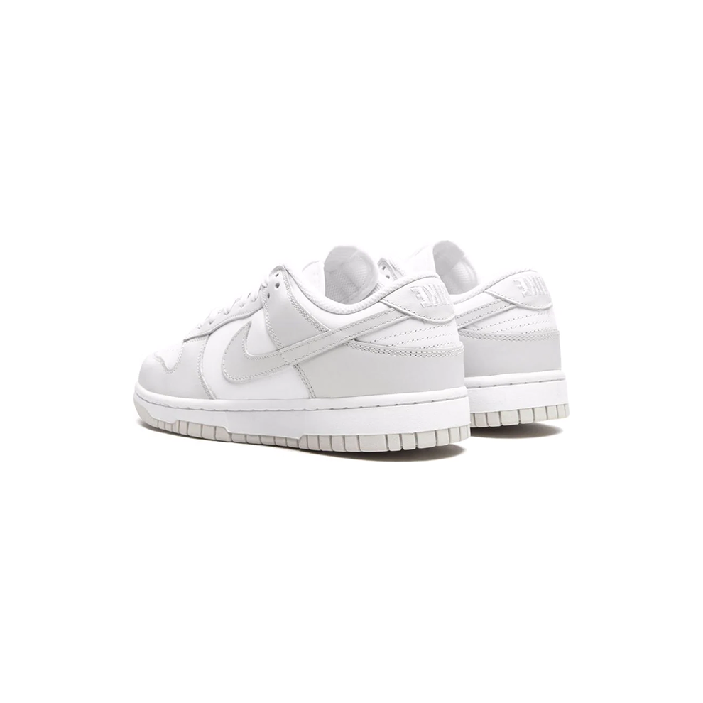 Nike Dunk Low - Photon Dust (Cinza Claro)