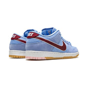 Nike SB Dunk Low - Philadelphia Phillies