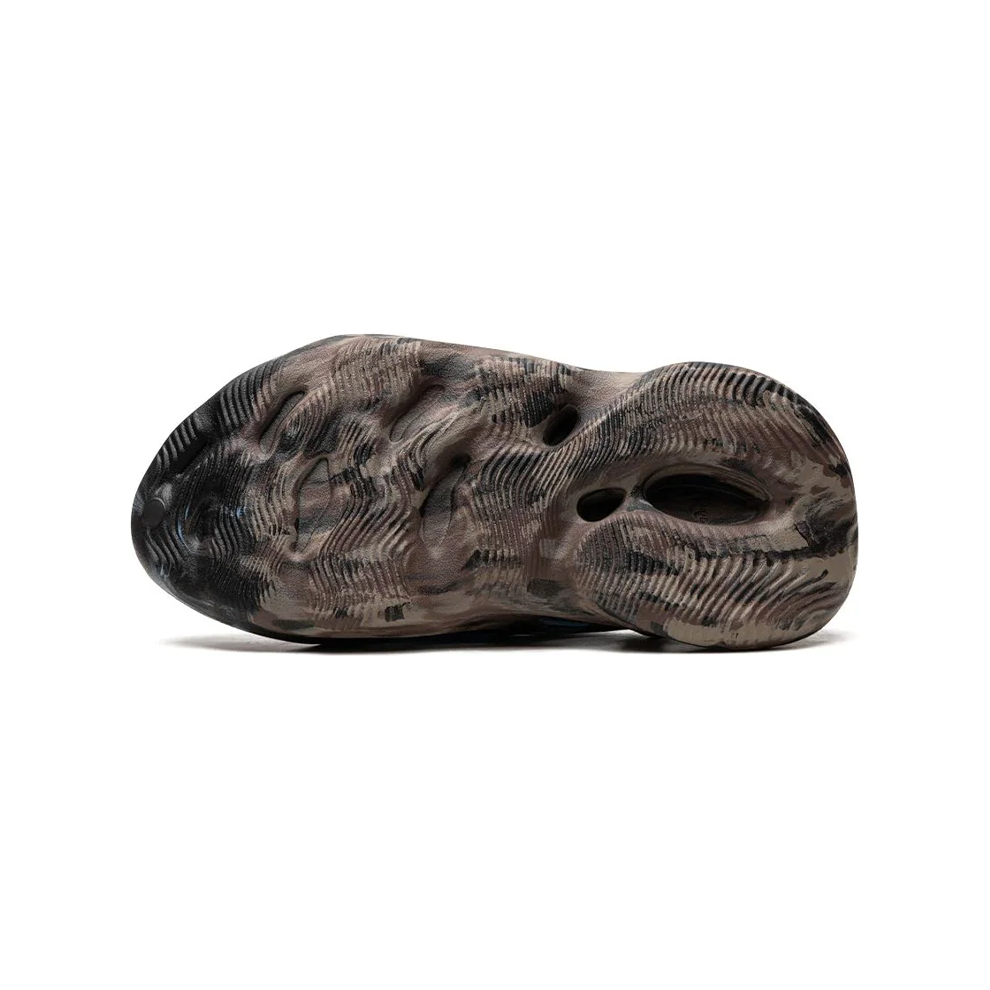 Yeezy Foam RNR - MX Cinder